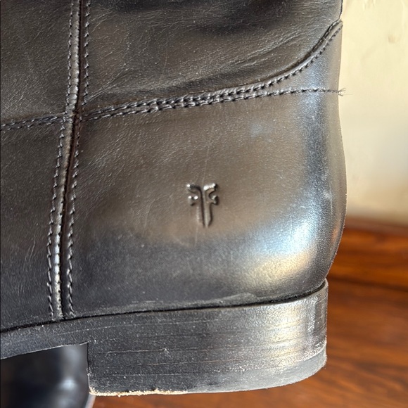 Frye Black Knee-High Leather Boots 11B - Picture 6 of 7